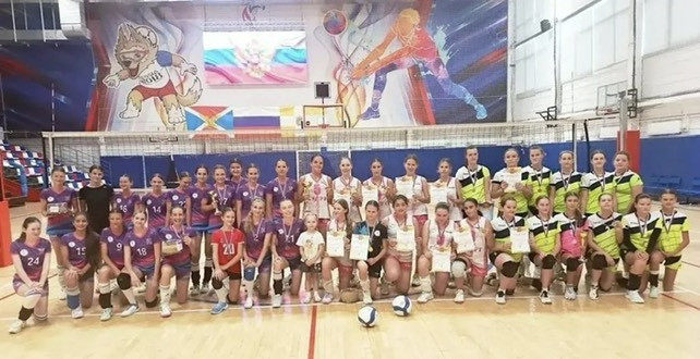 Волейболистки из Кисловодска разгромили соперниц в финале краевого турнира