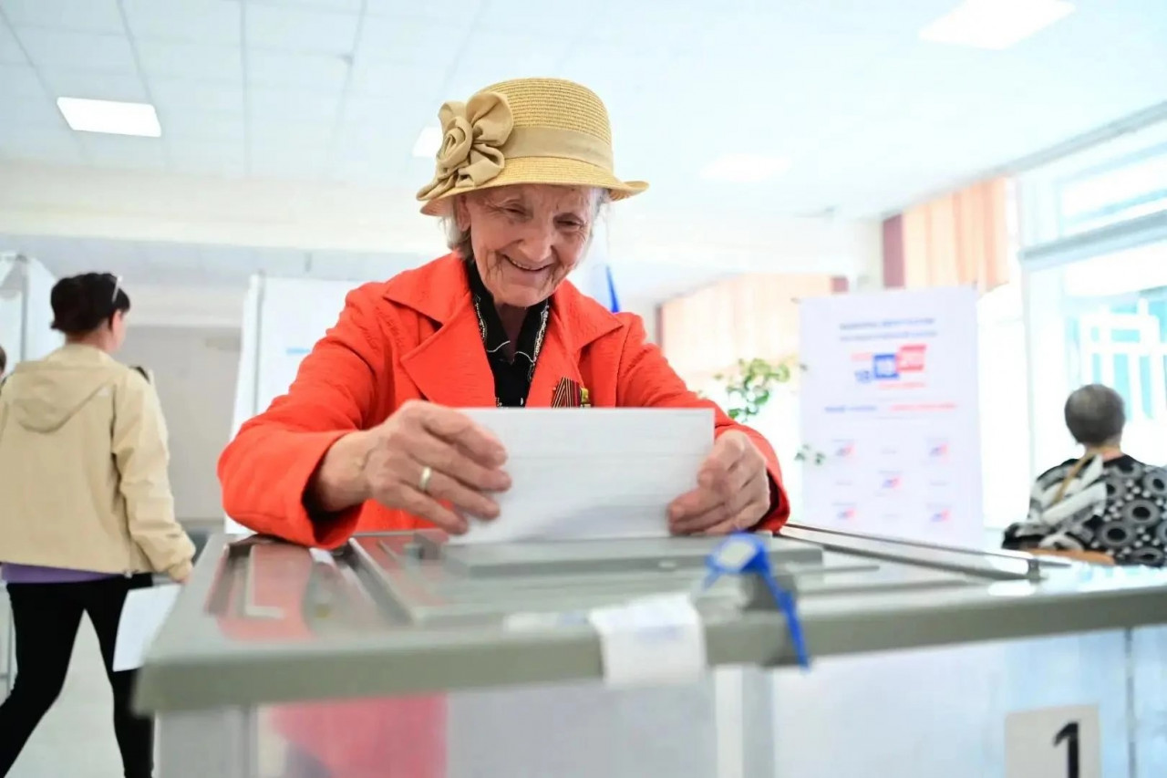 На выборах 2026 года проголосовала 87-летняя блокадница из Буденновского округа