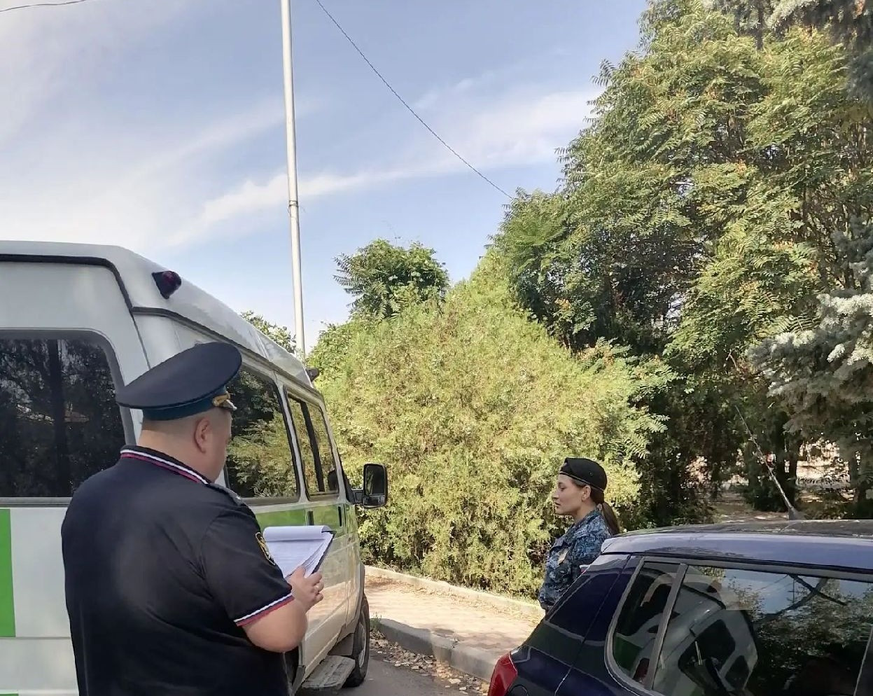 Мастерскую памятников закрыли на 14 суток за мигранта без патента на Ставрополье