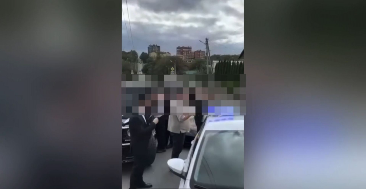 9 административных дел завели на участников свадебного кортежа на Ставрополье