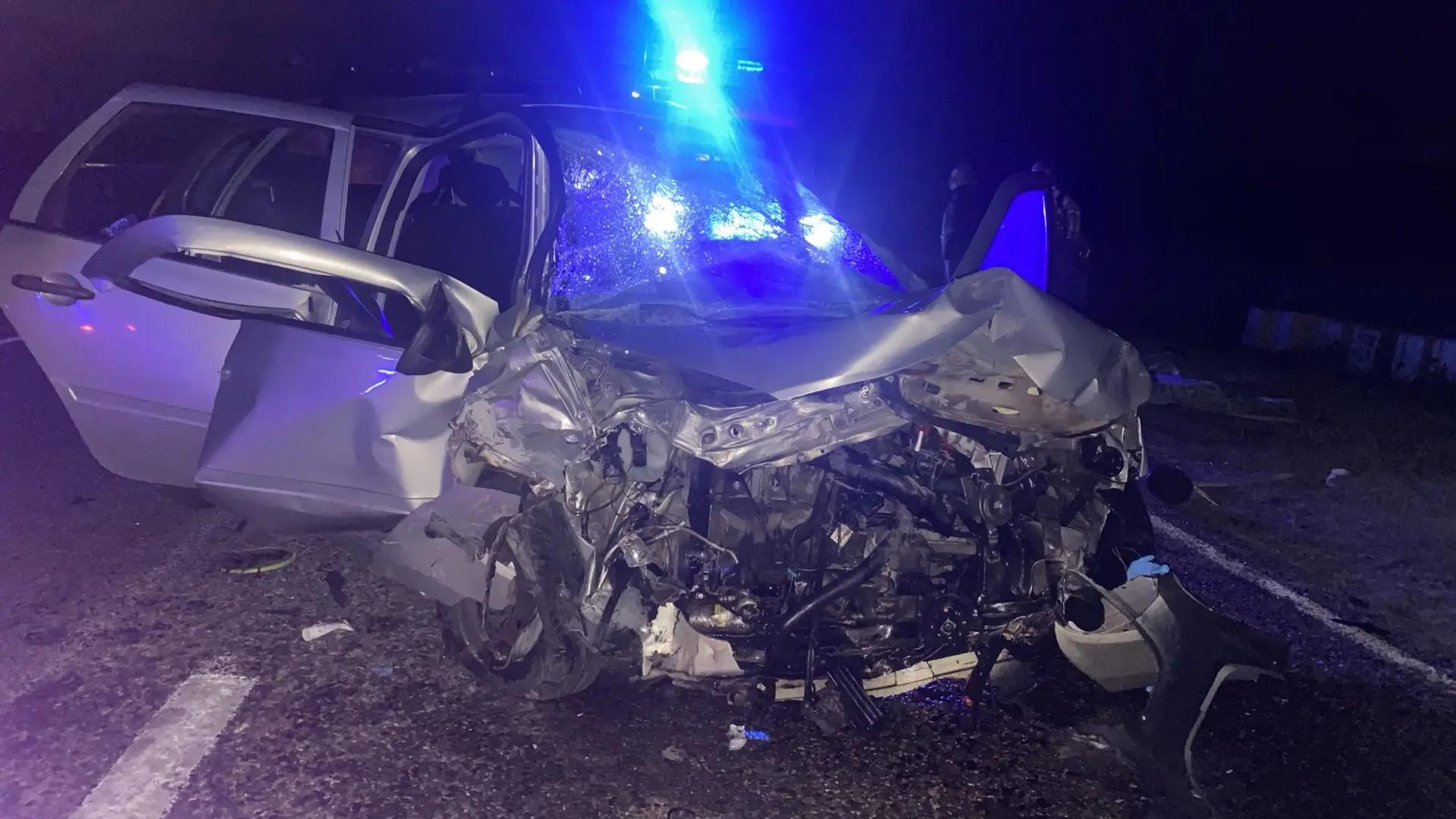 Два человека погибли в лобовой аварии на трассе «Ставрополь - Тоннельный - Барсуковская» Два человека погибли в лобовой аварии на трассе «Ставрополь - Тоннельный - Барсуковская»