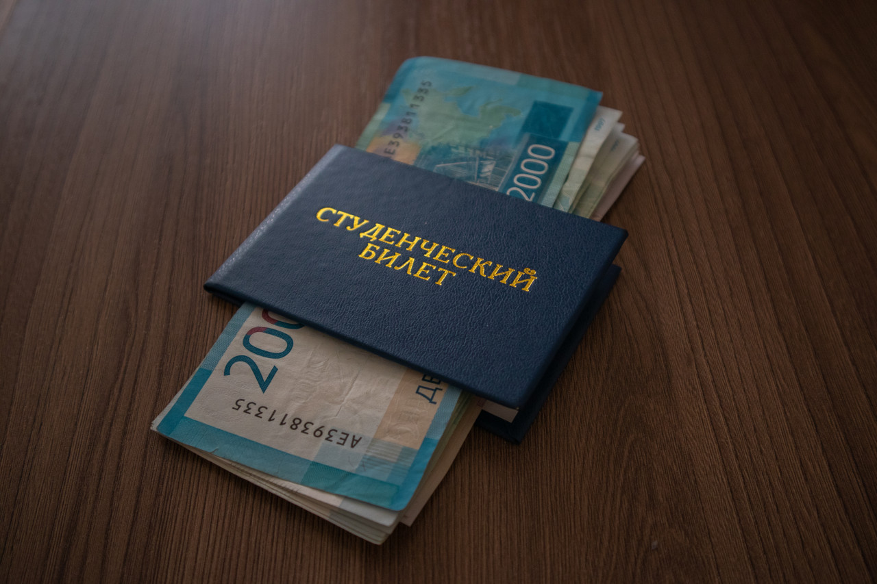 14 выпускников-юристов получили дипломы с помощью взяток в Шпаковском округе