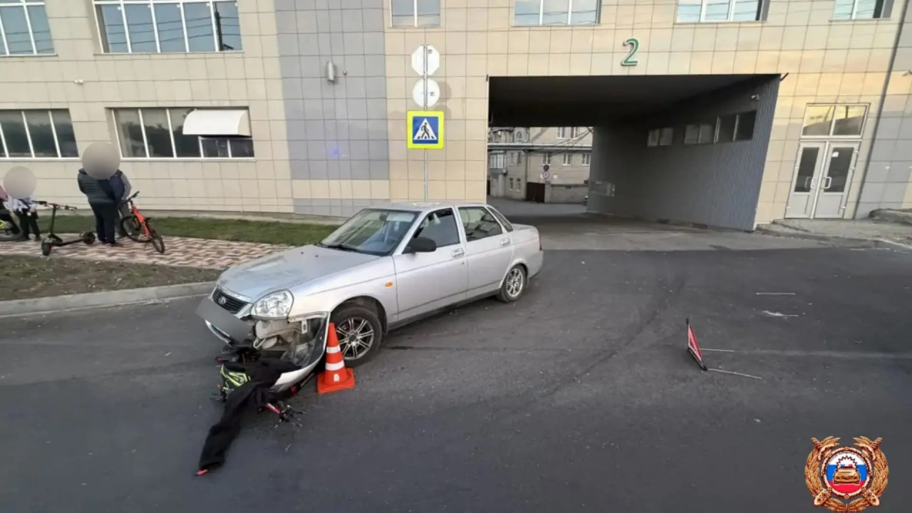 13-летний подросток на самокате попал под колеса «Приоры» в Ставрополе