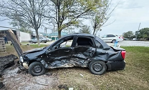 14-летний мальчик попал в ДТП на отцовской машине на Ставрополье, четверо пострадали