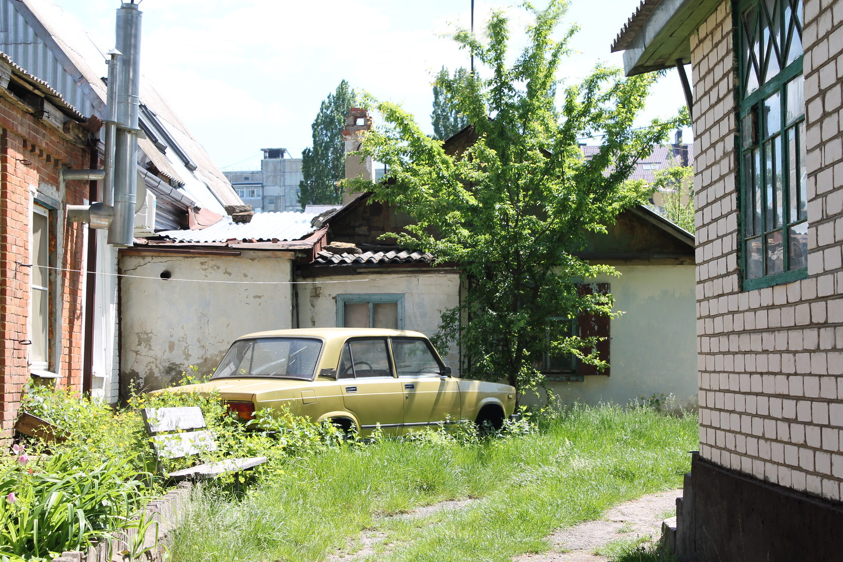 Советский дворик фото