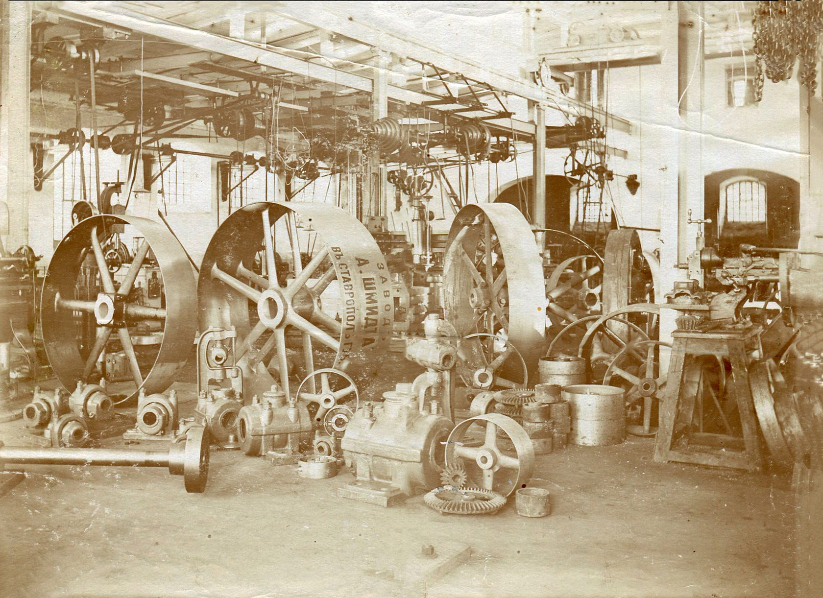 Литейный цех завода 19 века